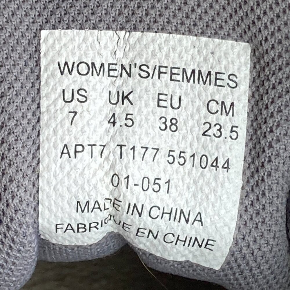 The North Face A5 Retro Sneaker with Vibram Soles - Picture 4 of 11